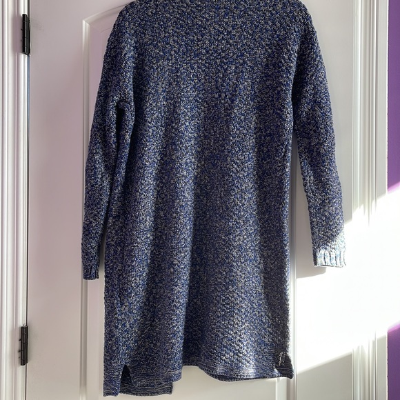 Leo & Nicole Blue Knitted Cardigan - Picture 3 of 5